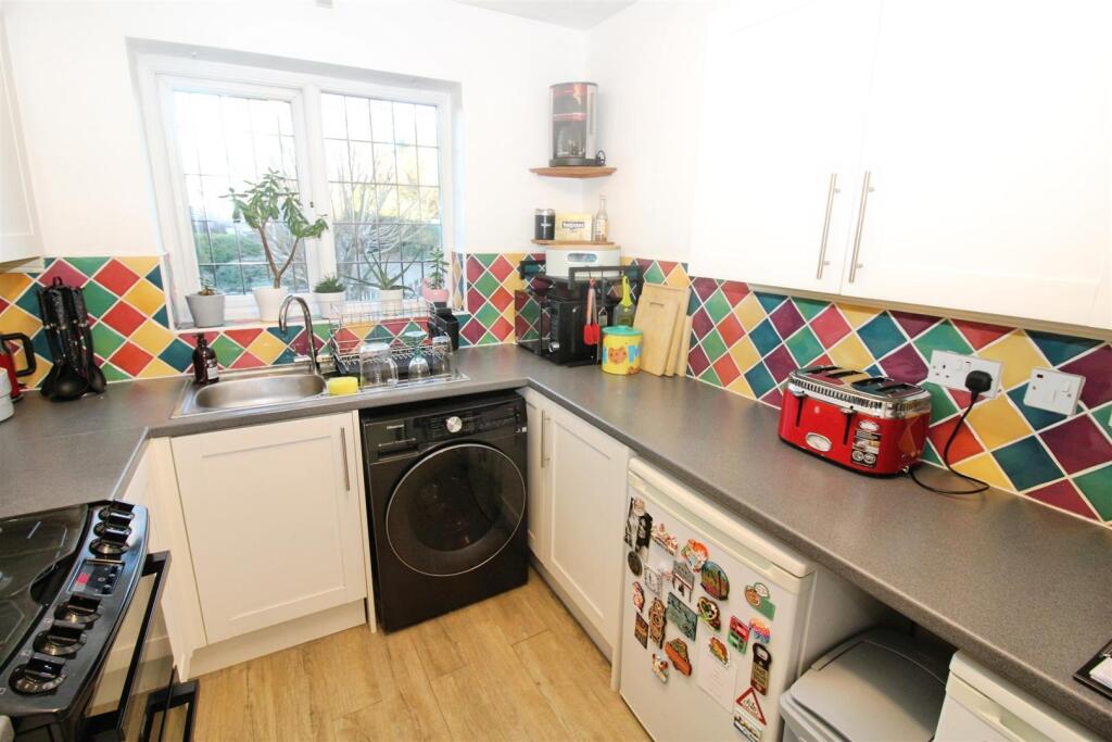 Fitted Kitchen