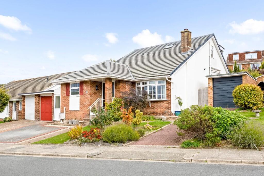 Broad Rigg Avenue, 37_022.JPG