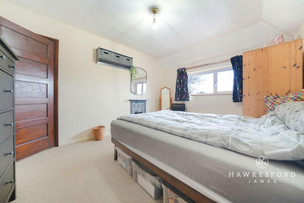 Deerton Street, Teynham - Bedroom 1