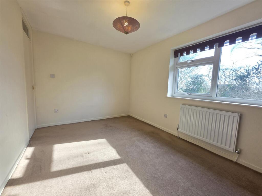 11 Cedar Close, Ashby