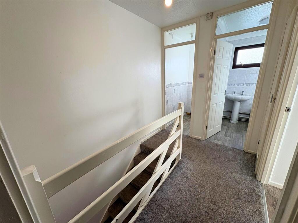 Landing b (edit).jpg