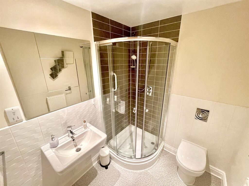 En-Suite.JPEG