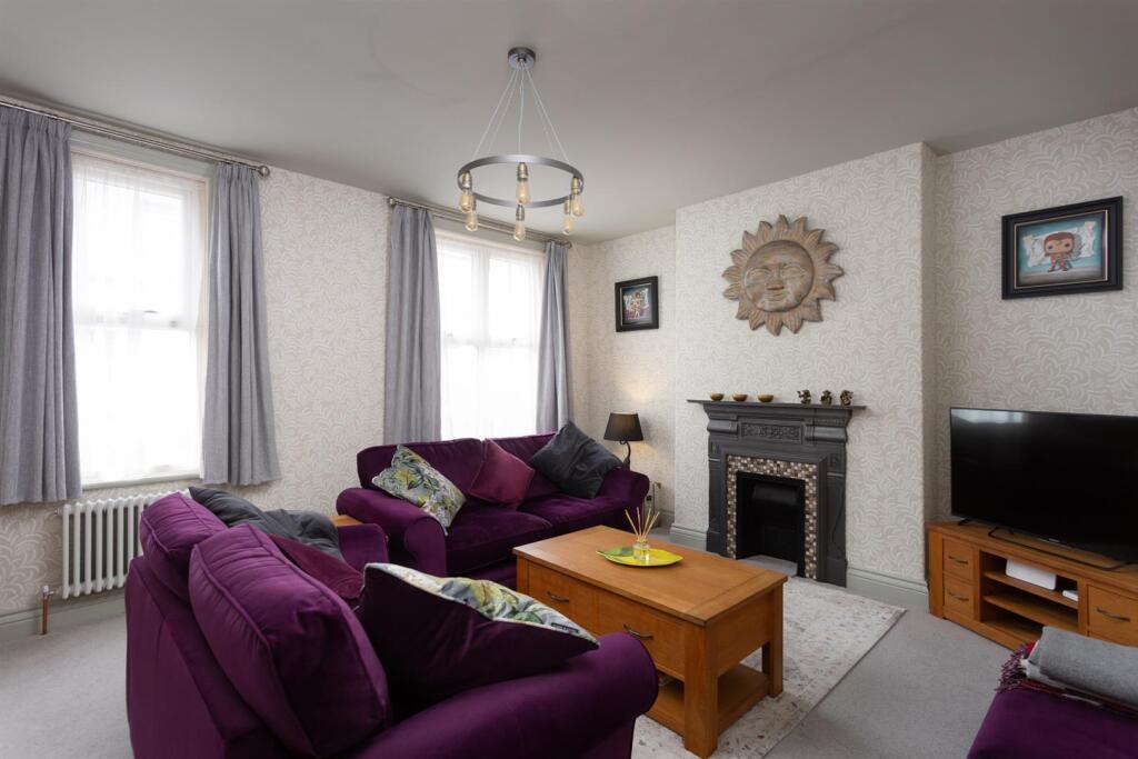 Sitting Room, 1st Floor