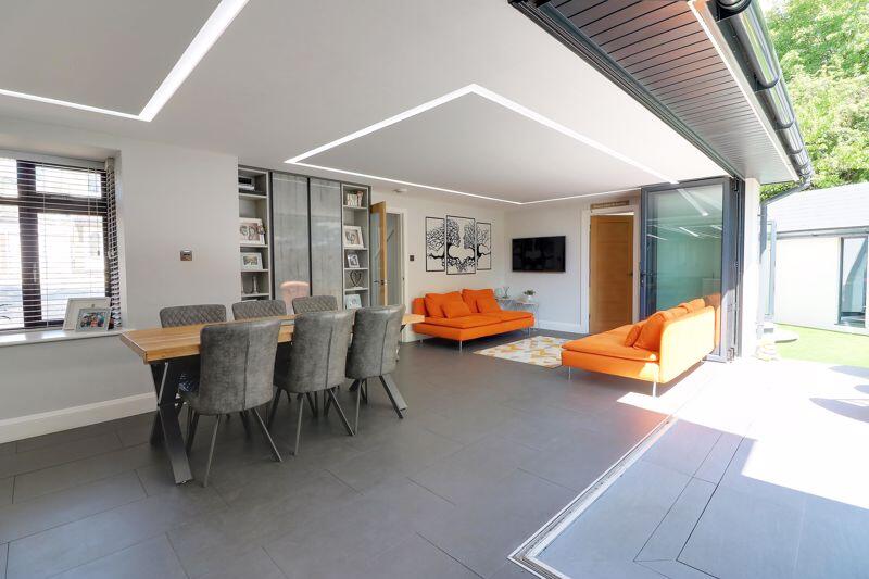 Kitchen/Diner/Family Room