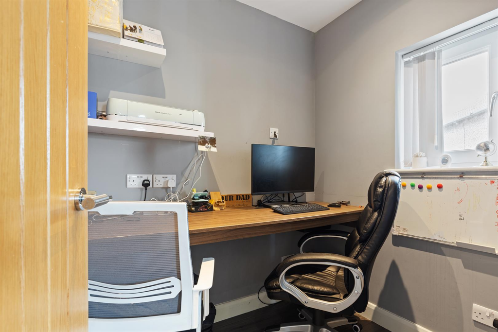 148 Quarmby Rd, Huddersfield 21_297.png