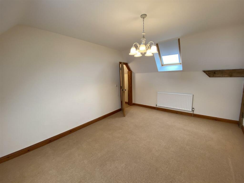 Bedroom 2.jpeg