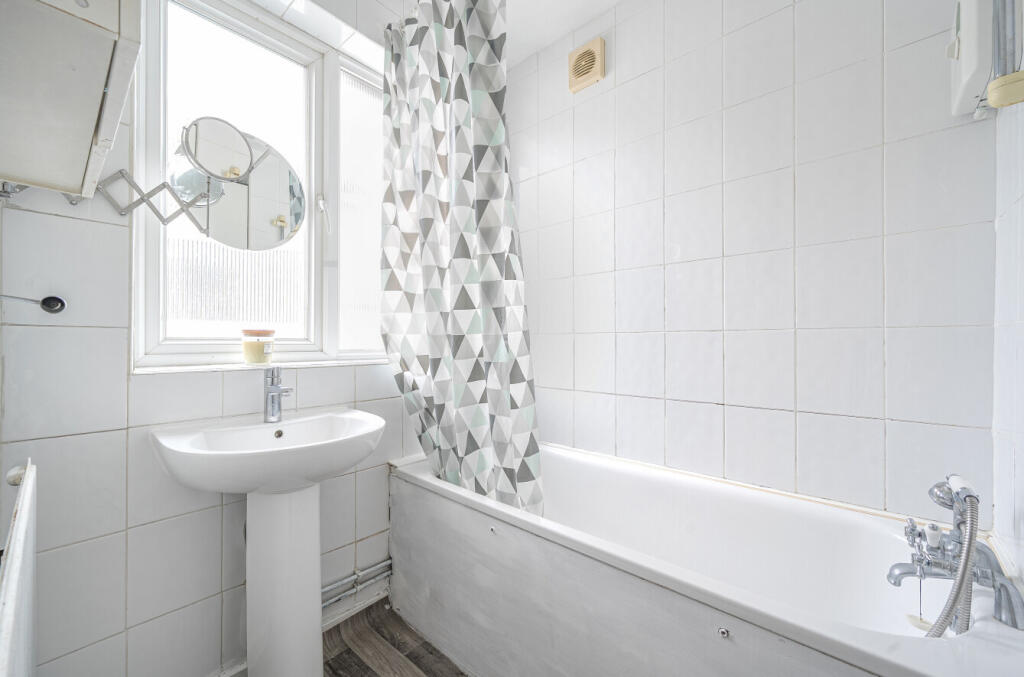 1380703-7-6913427...