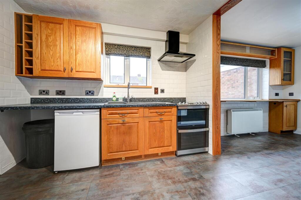 kitchen &amp; Dining Area.jpg