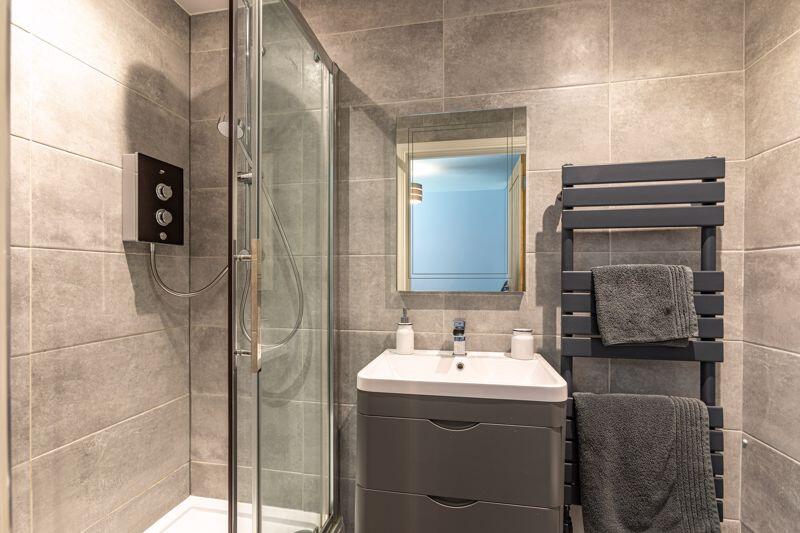 Ensuite Shower Room 