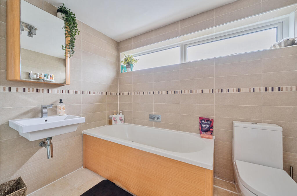 1393859-14-6946ac...