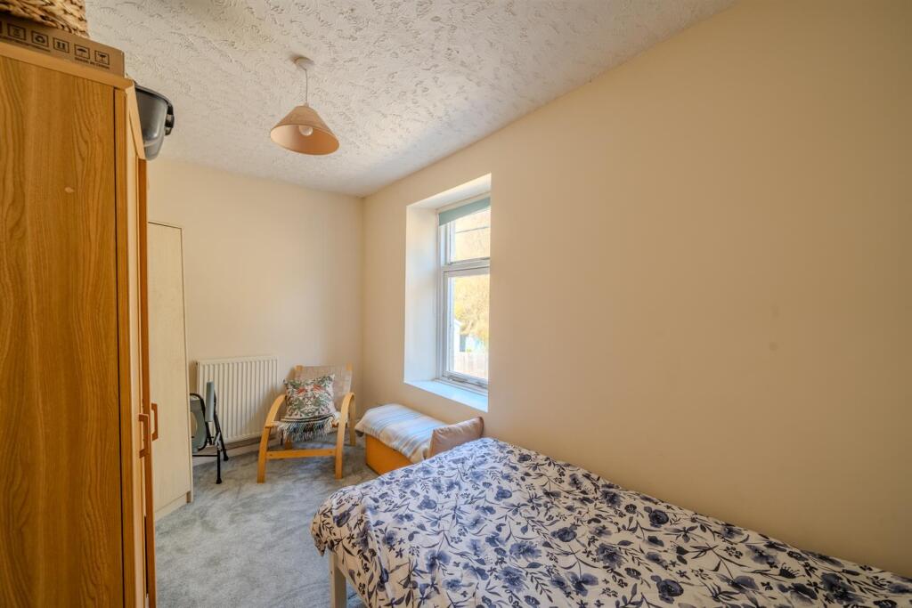 12 Lower Leigh Road-1.jpg