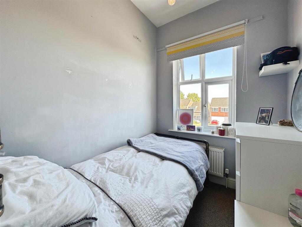 ad67c6df--492A-8EF8-06F51D1EFA2E-18204-0000071EB81