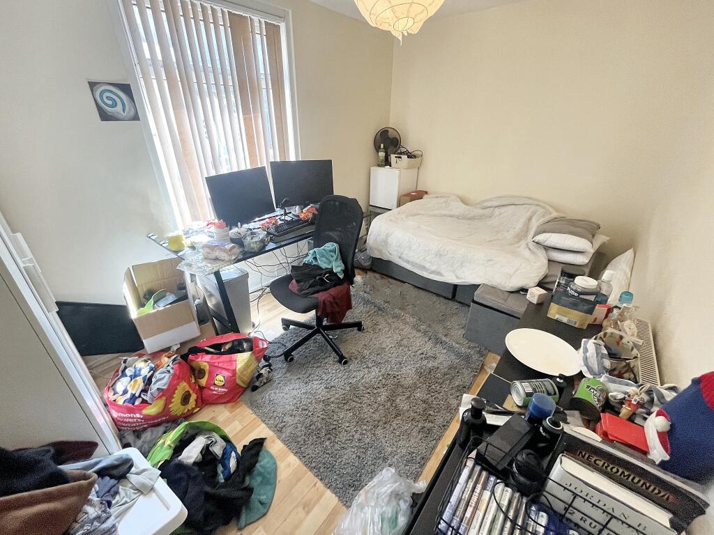 Bed2