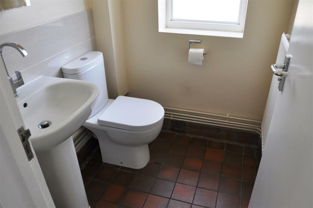 WC.JPG