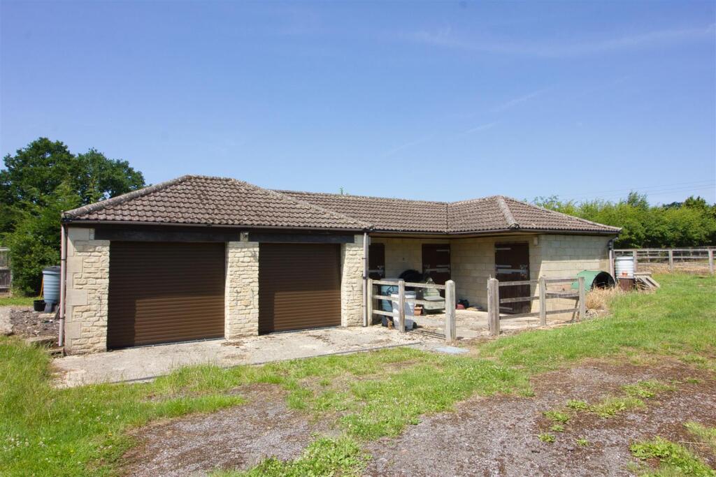 Double garage and stables