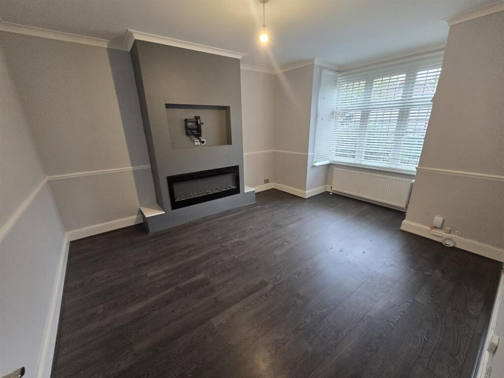 WhatsApp Image 2025-10-10 at 4.34.05 PM (1).jpeg