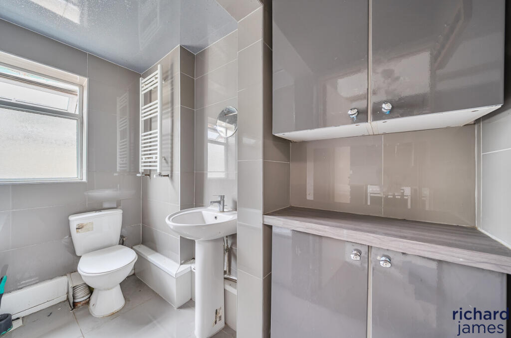 84ae877de6984cc79cc8d5a5dda7b190