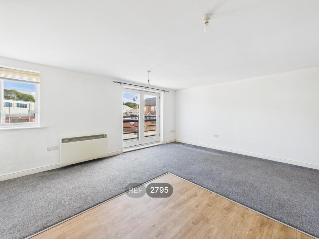 Kitchen/Living area