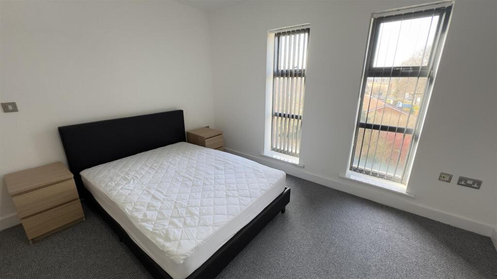 Bedroom One 2.jpg