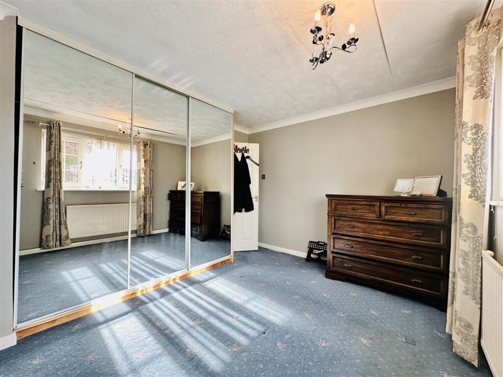 BEDROOM FIVE
