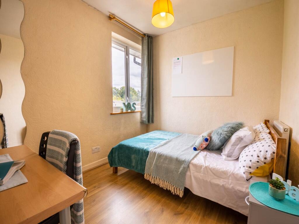 1_Ulcombe_Gardens_Ca