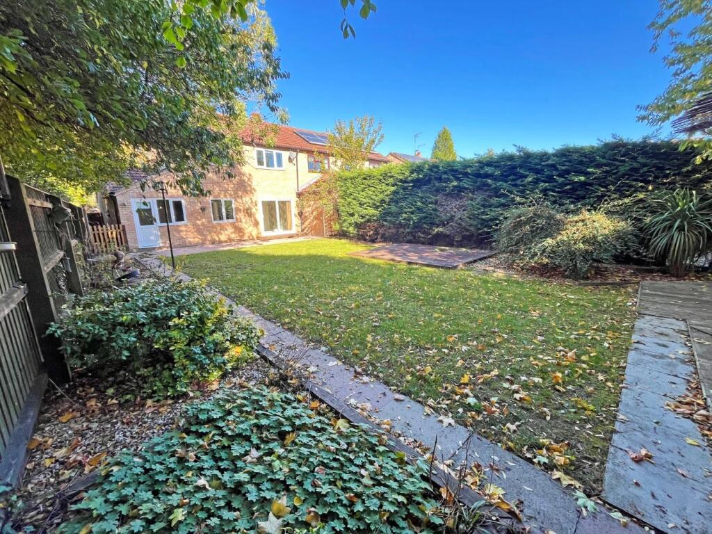 Garden3.jpg