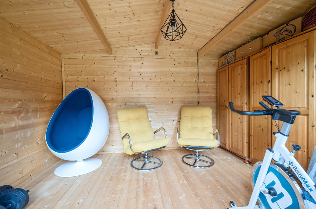 1306801-12-6863e0...