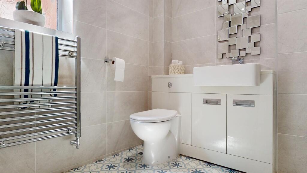 Chapel View Bathroom