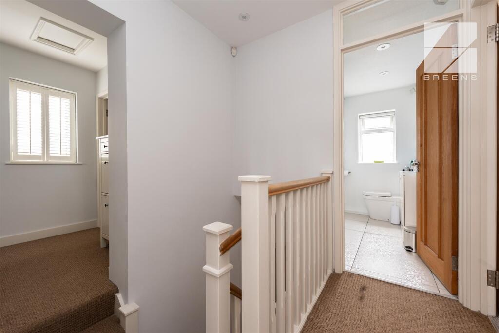 8 Belmont Close_0027.jpg