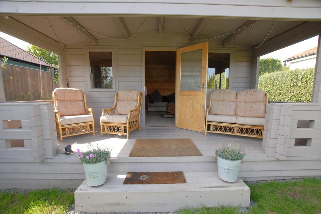 Home office/garden rm