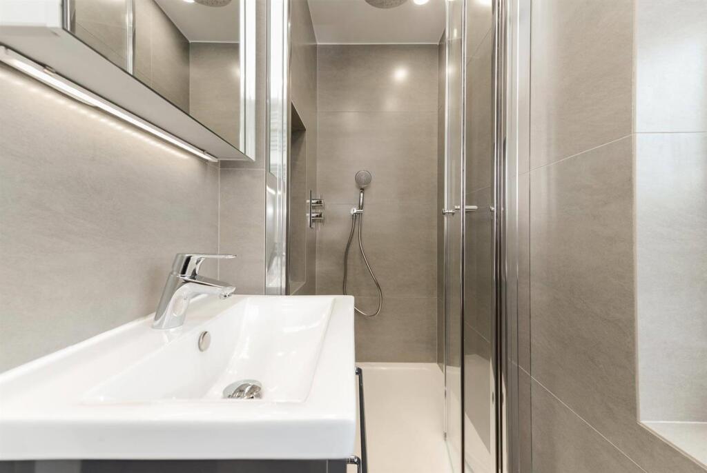 sd_investment_ch_flat38_8.jpg