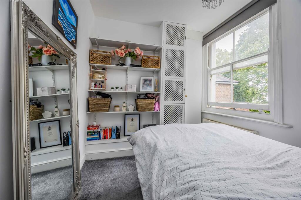 Flat 7, 12 Hampshire Terrace, Southsea-Small-Porti