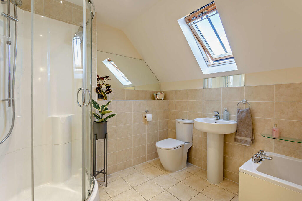 8641652-interior2...