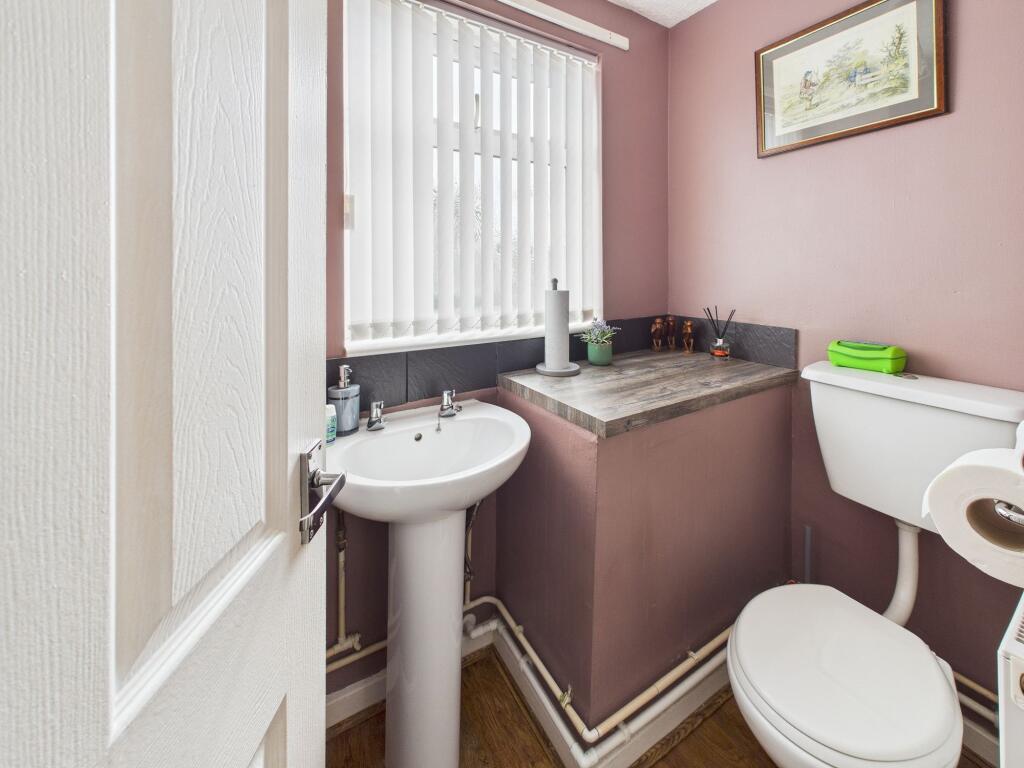 Ground Floor Wc