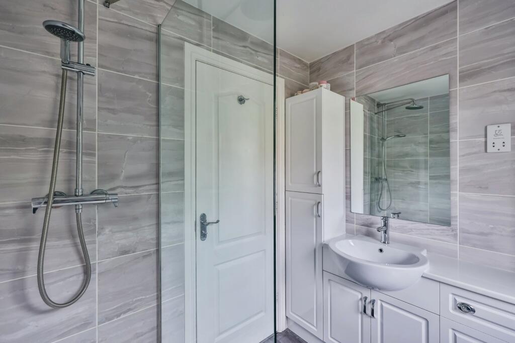 Ensuite 2