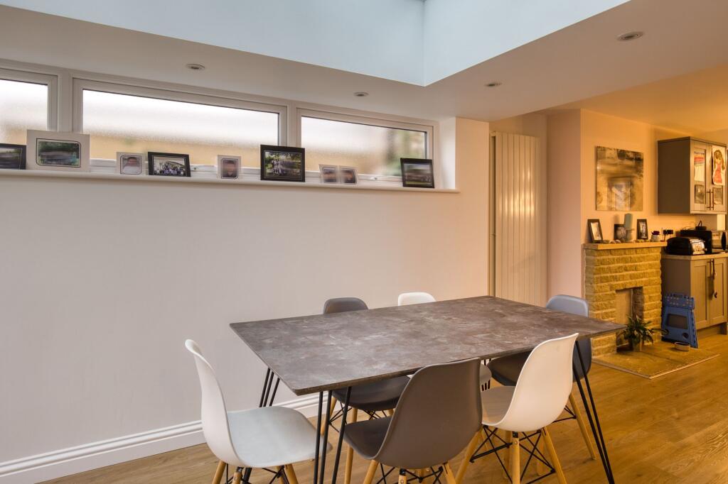 Dining/Kitchen
