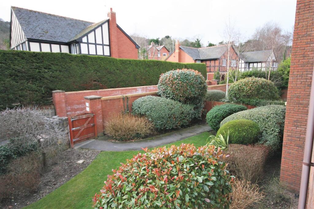 57 Cwrt Bryn Coed Lc9g4T-KaEqz7csJlLjR2A.jpg