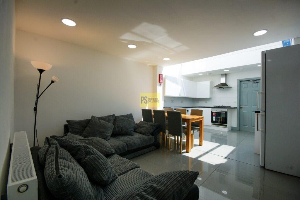 Holly Grove, Selly Oak, Birmingham, B29 6EQ