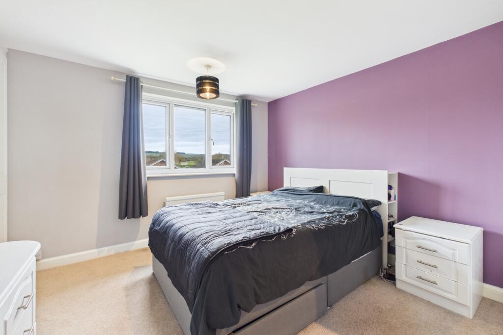 Wold Road - Master Bedroom