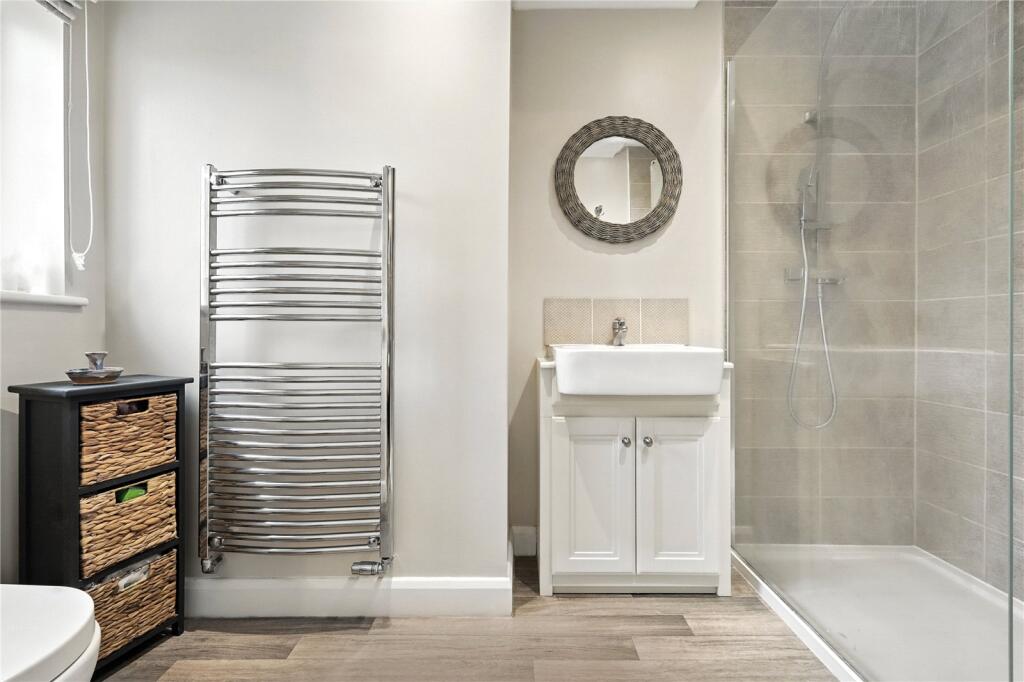 Ensuite