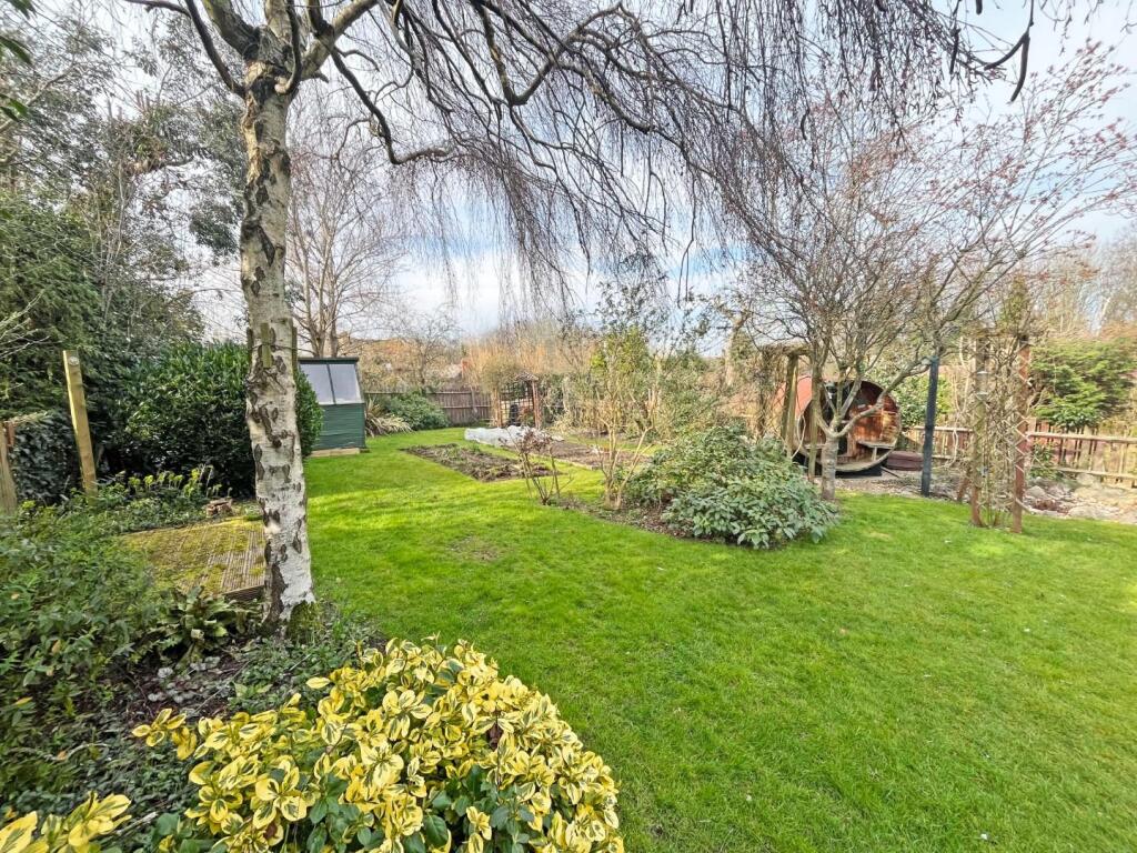 Garden1.jpg