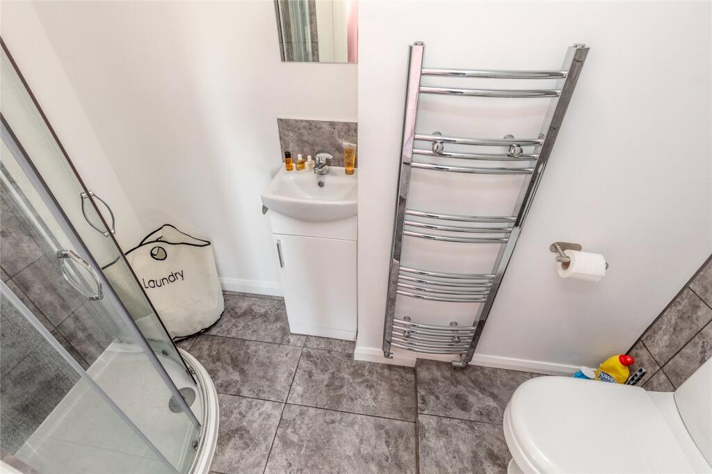 Ensuite