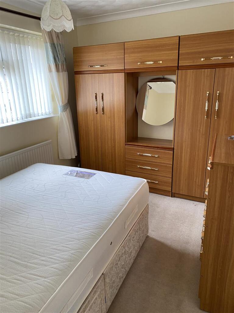 Bedroom no.2 rear double: