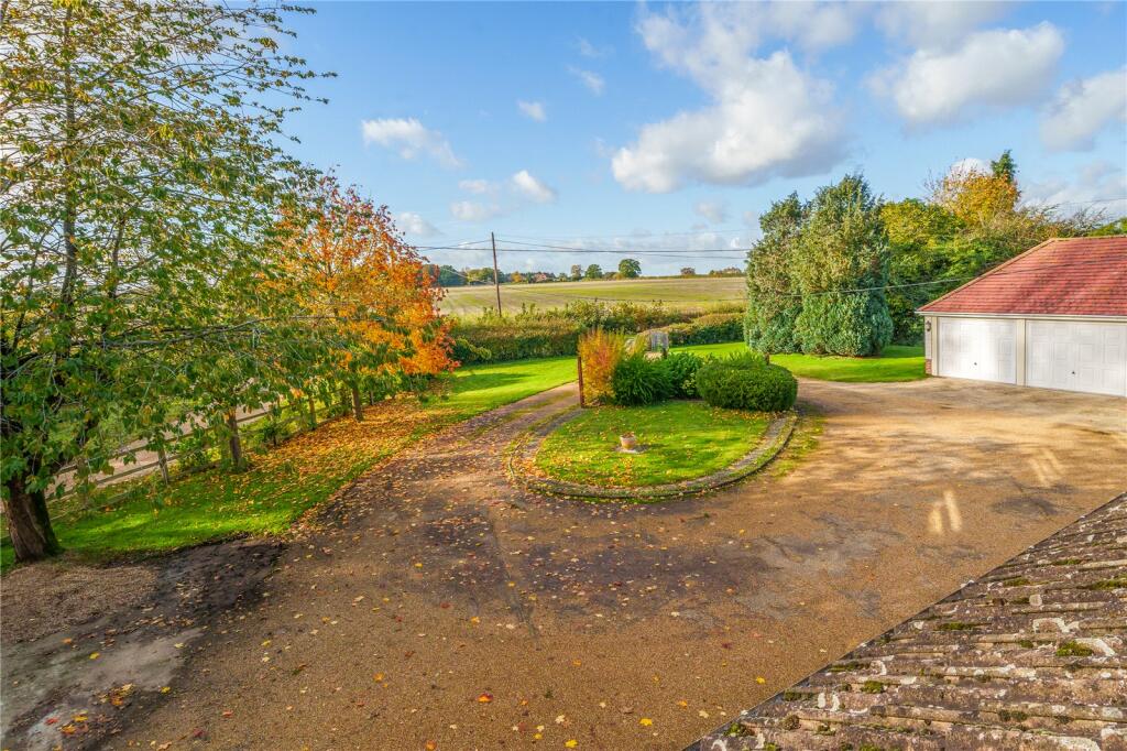 Frontview From Bed 1