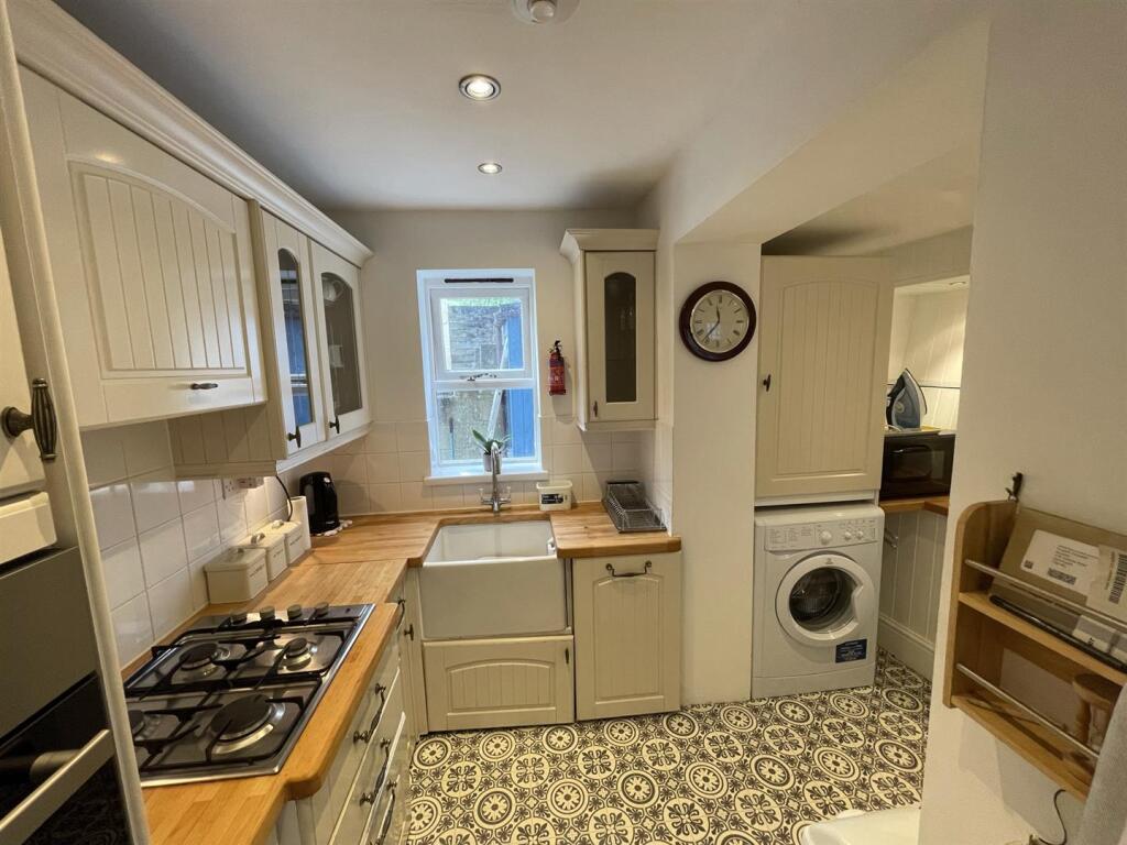 Kitchen.JPEG