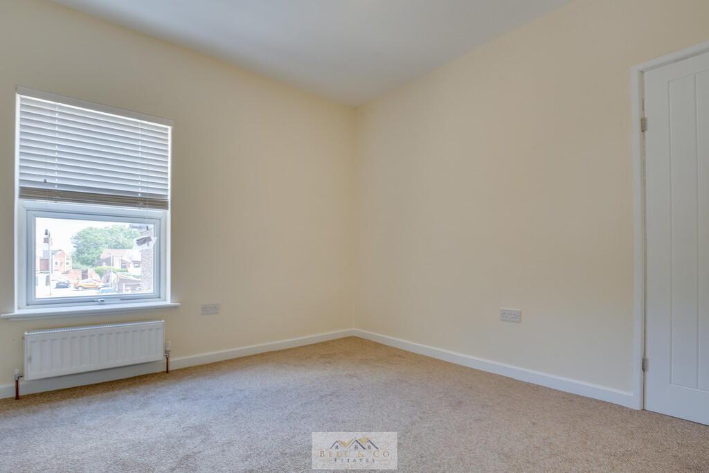 Bedroom 2.3