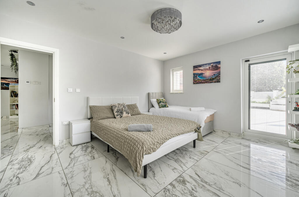 1343170-19-68a897...