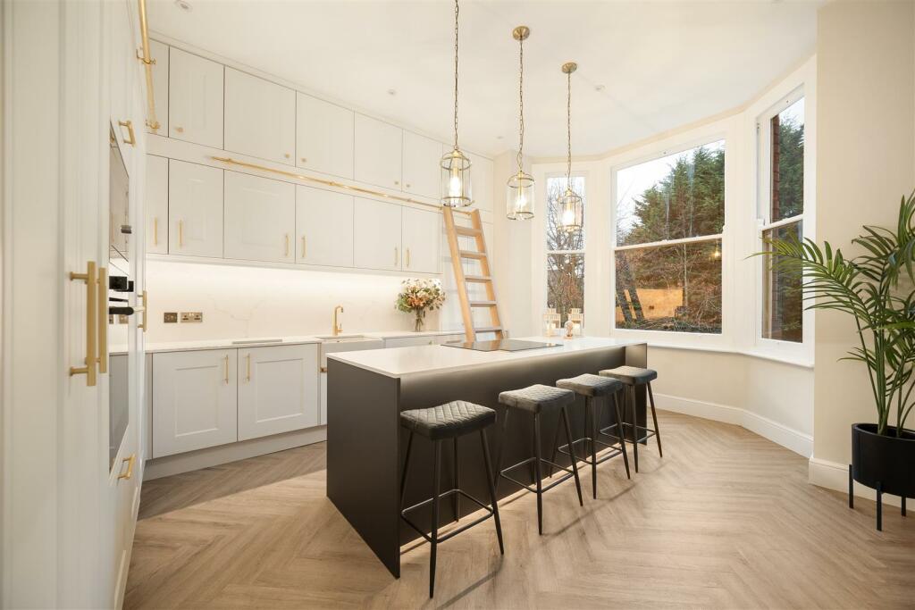 Apartment 2, 16, Magdala Road Nottingham, NG3 5DF