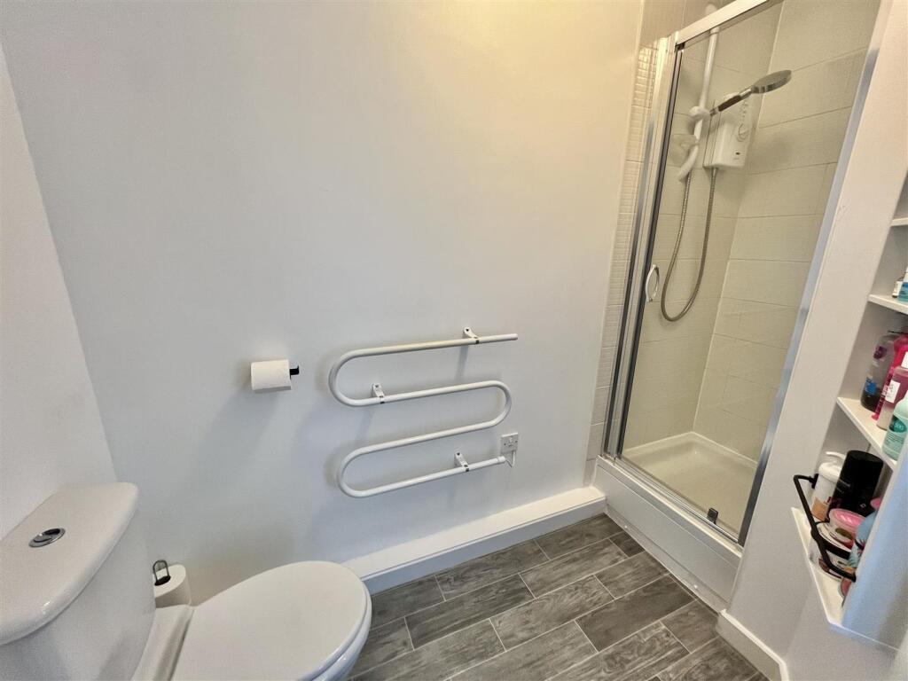 En-suite Shower Room