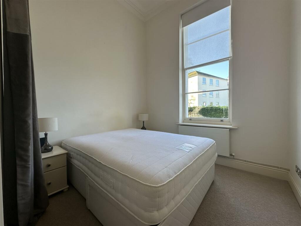 Master Bedroom .jpg